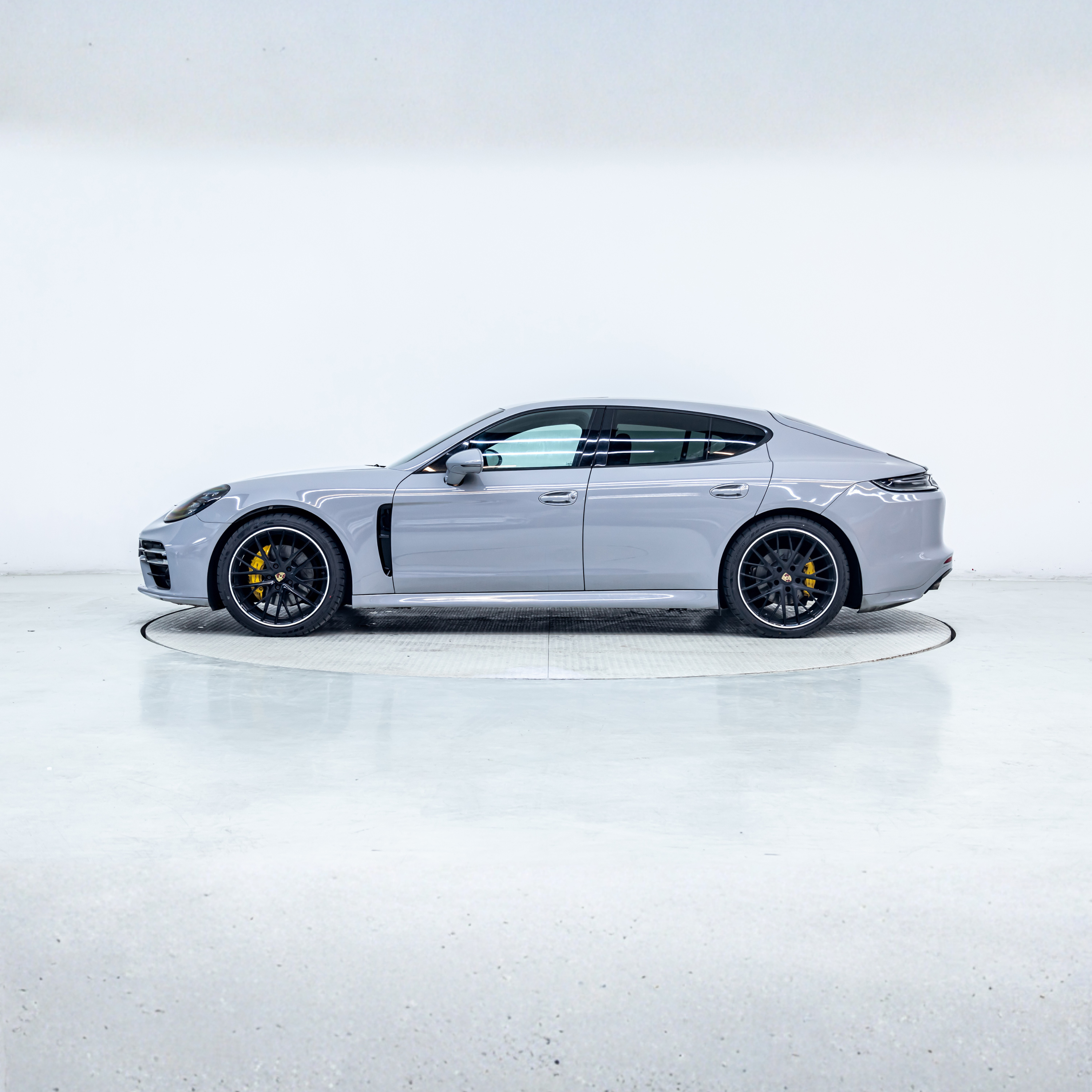 Panamera 970 (2011–2017) to 971.2 (2020–2023) Style Body Kit – Full Conversion Upgrade | UMPARTS