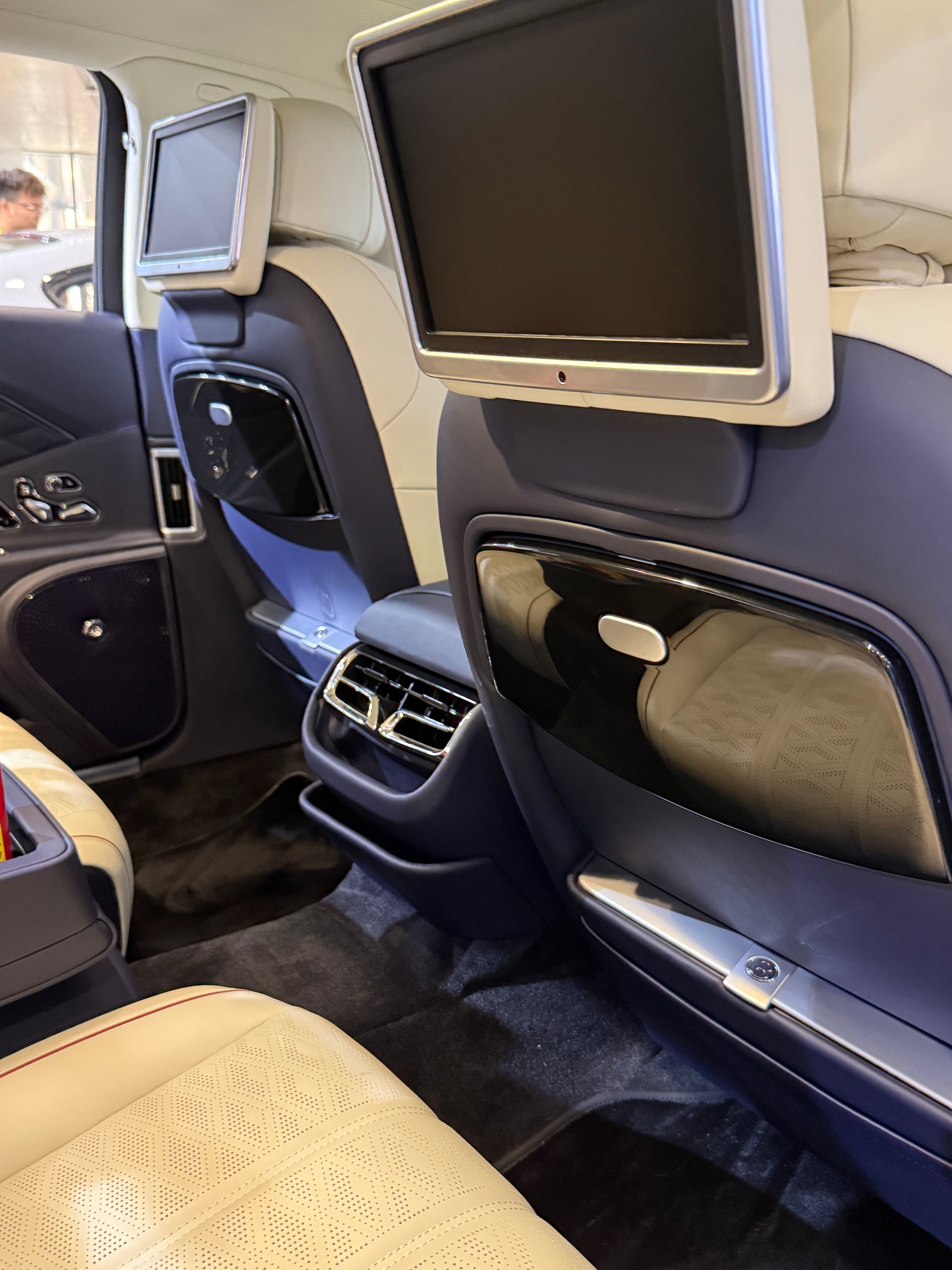 Bentley Flying Spur (2005–2019) Upgrade to 2020 Style Body Kit – Full Front & Rear Conversion Kit