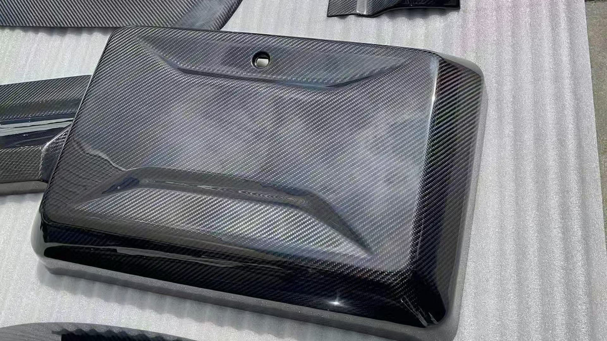 UMPARTS Dry Carbon Fiber Side Storage Box for Land Rover Defender 90 / 110 / 130 (2020+)