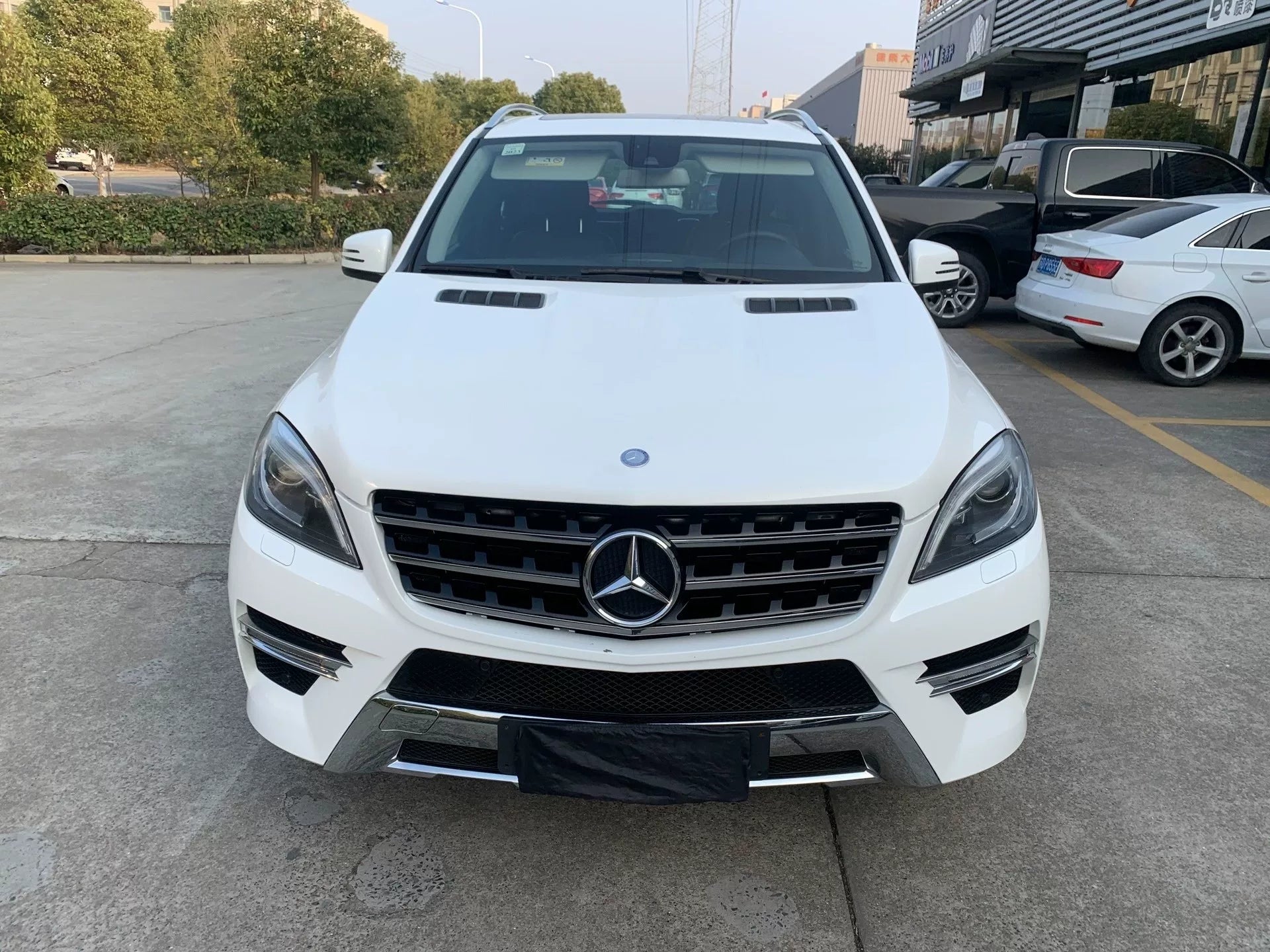 Compatible with Mercedes-Benz ML W166 (2011-2015) Upgrade to AMG GLE63 W167 Style Body Kit