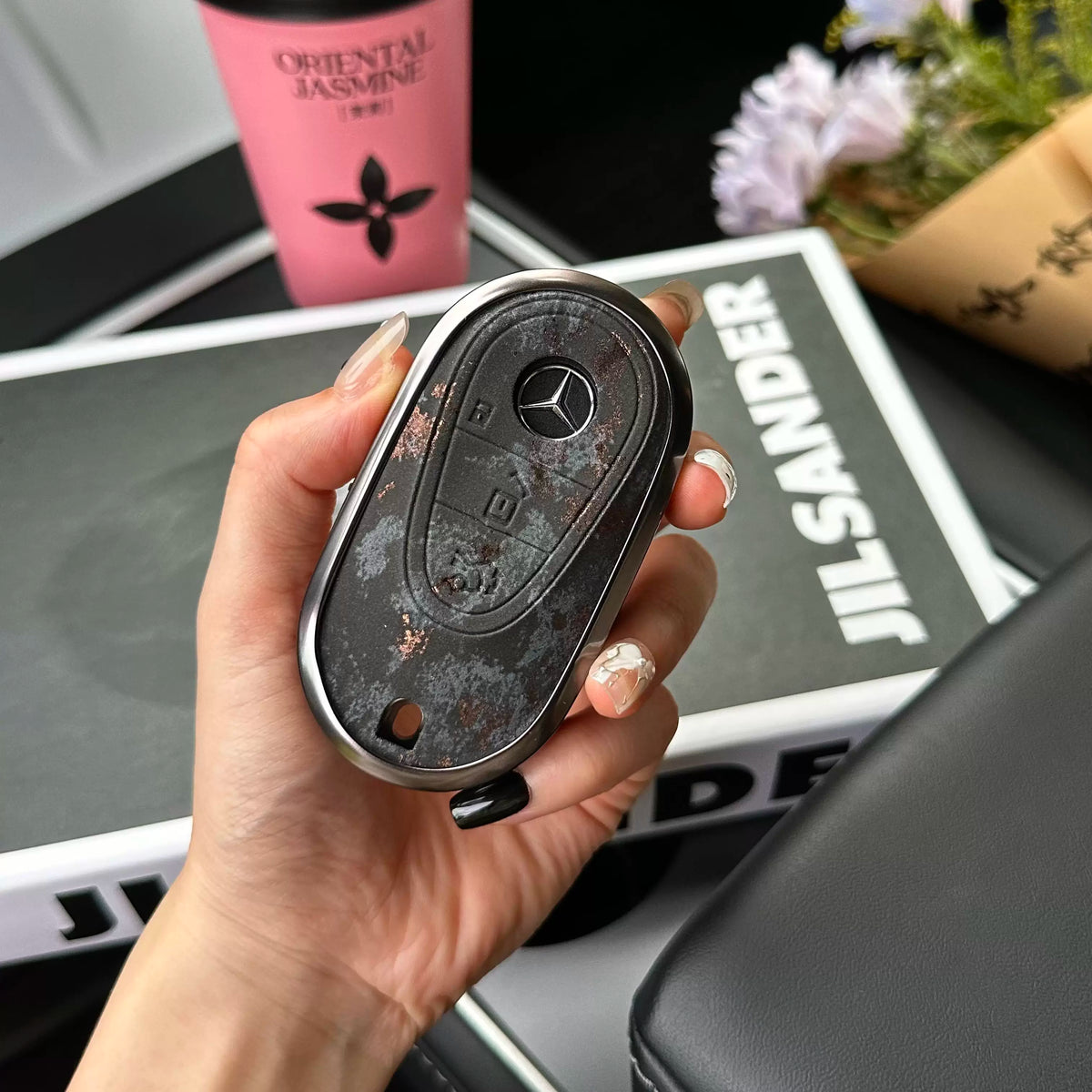 Mercedes-Benz 3D Ink & Marble Key Case with Alloy Edge – New Oval Smart Key