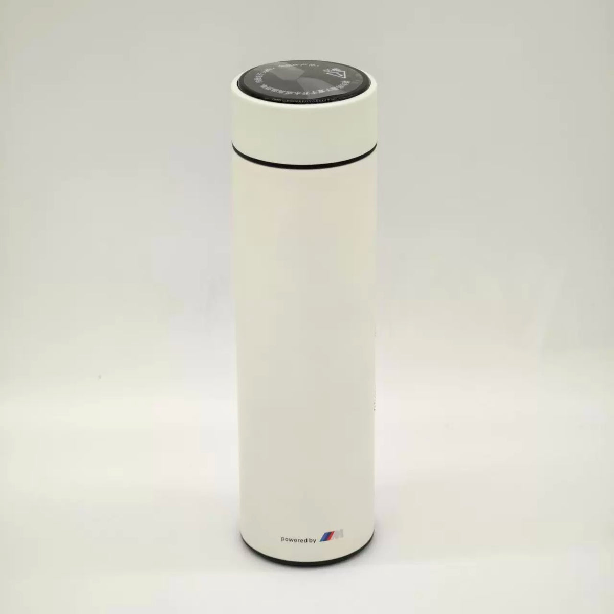 The new BMW M insulated cup MOTORSPORT series straight cup is a classic and convenient style cup
