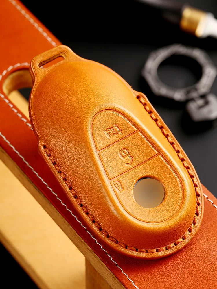 Mercedes-Benz Full-Cover Crazy Horse Leather Key Case – New Oval Smart Key