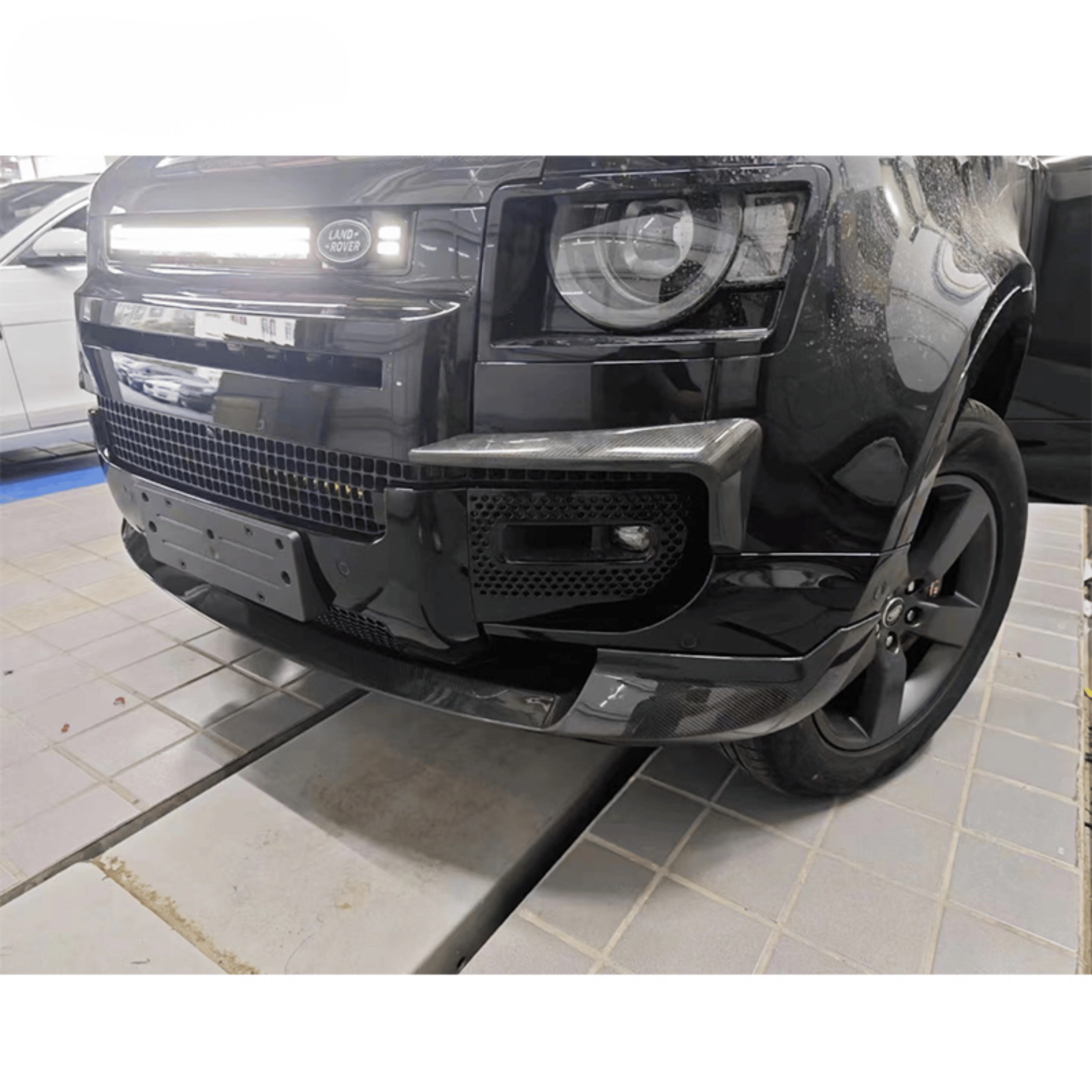 Carbon Fiber Front Lip Spoiler for Land Rover Defender (2020+) – Sport Aero Upgrade Kit