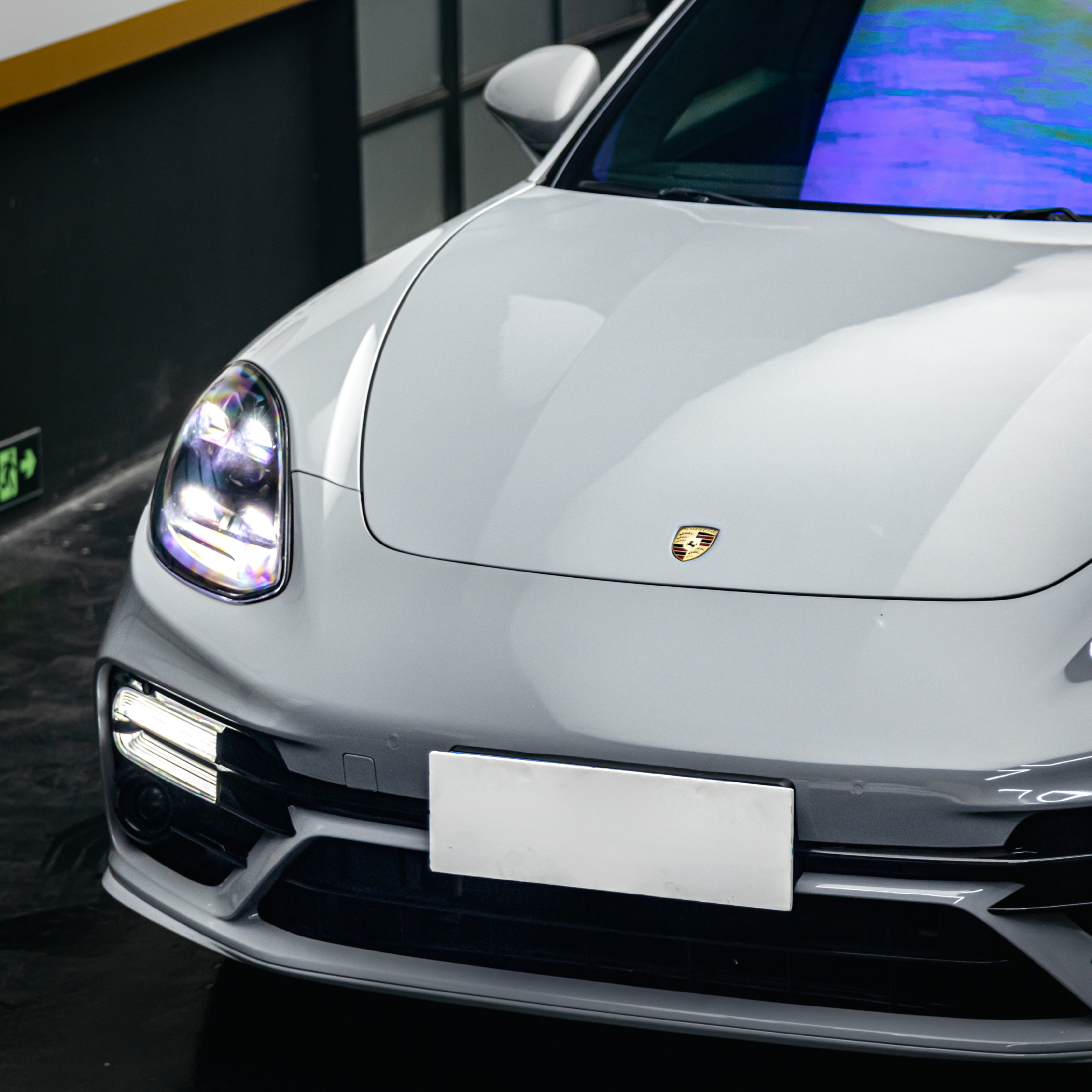 Porsche 970 (2011-2017) upgraded to 971 (2017-2023)