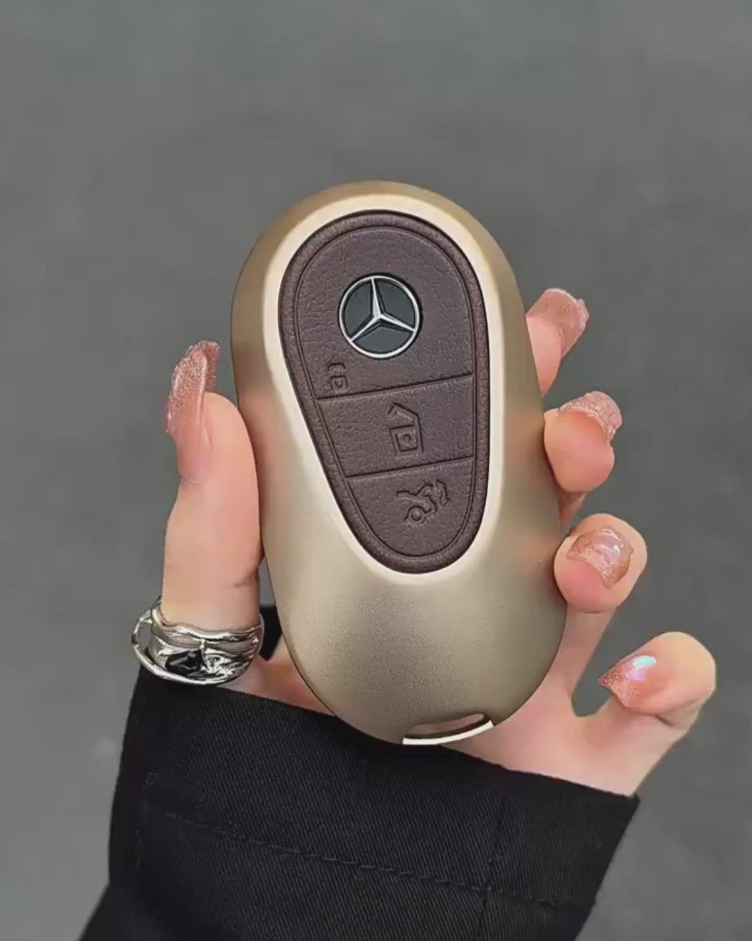 Mercedes-Benz Dragon Pattern Leather Key Case – New Oval Smart Key