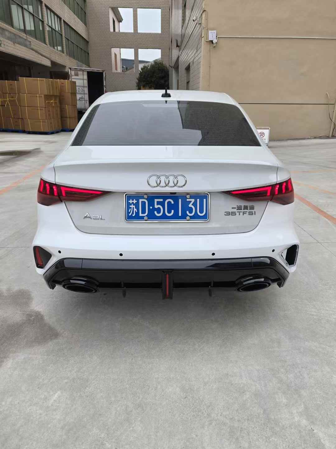 Audi A3 8Y (2024–2026) to RS3 Style Body Kit – Front & Rear Bumpers, Honeycomb Grille, Fenders, Side Skirts & Diffuser